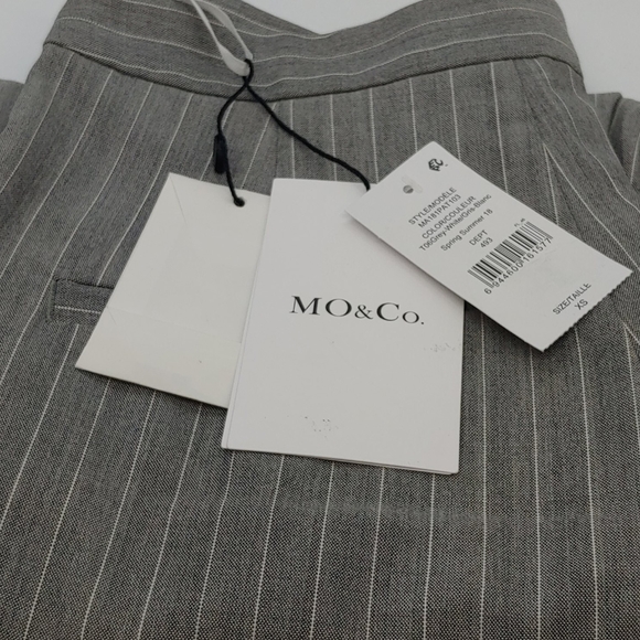 Mo & Co - Striped Paperbag Pants - Picture 3 of 3